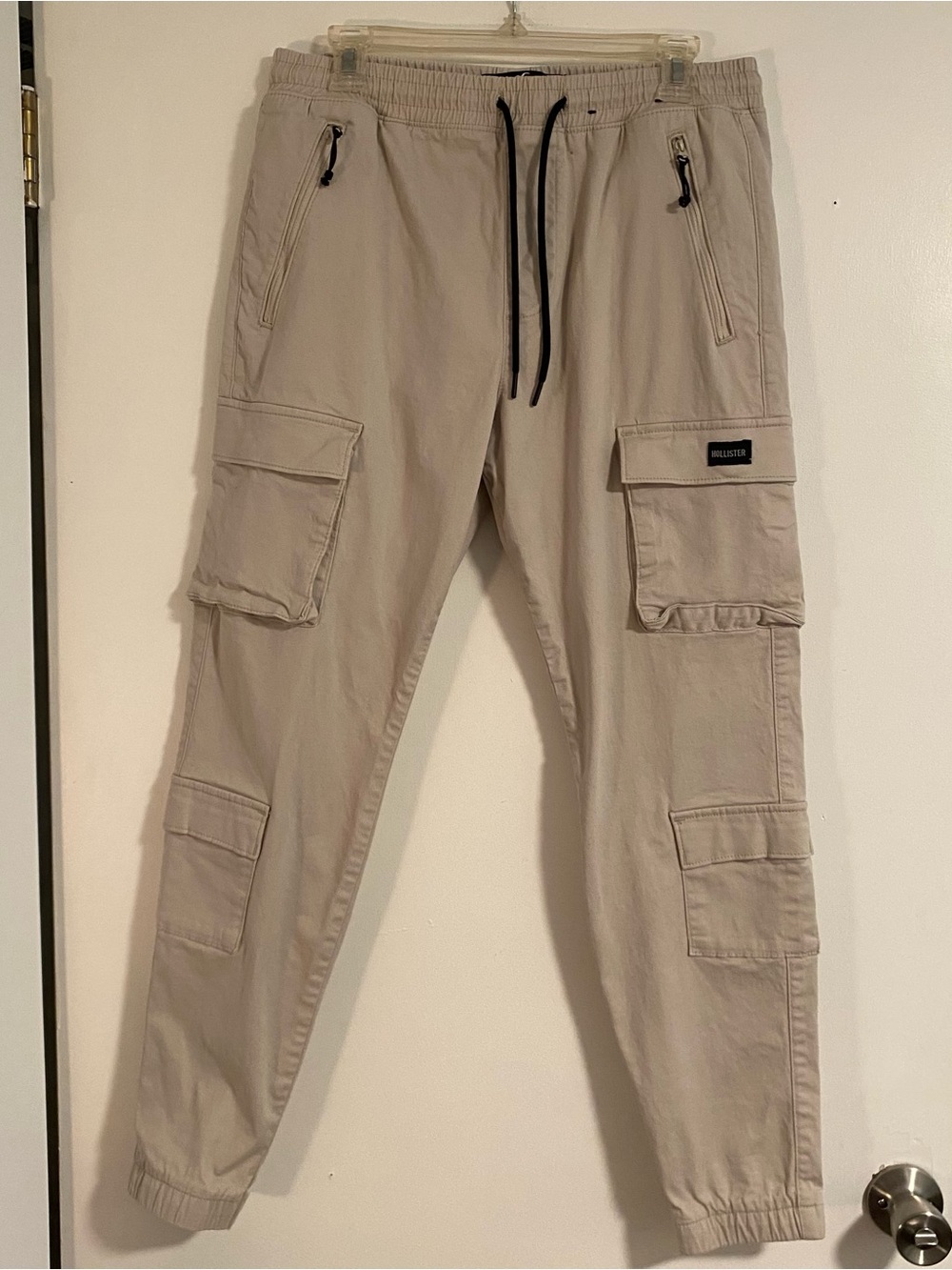 Worn Once Hollister Cargo Pants Mens M Khaki Jogger Stretch Utility Outdoor Golf